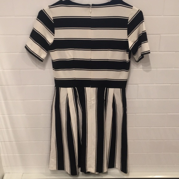 Petite Loft dress - Picture 2 of 3